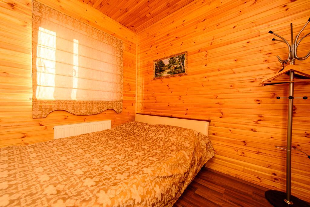 Petrovskyi Brovar Brovary Luaran gambar